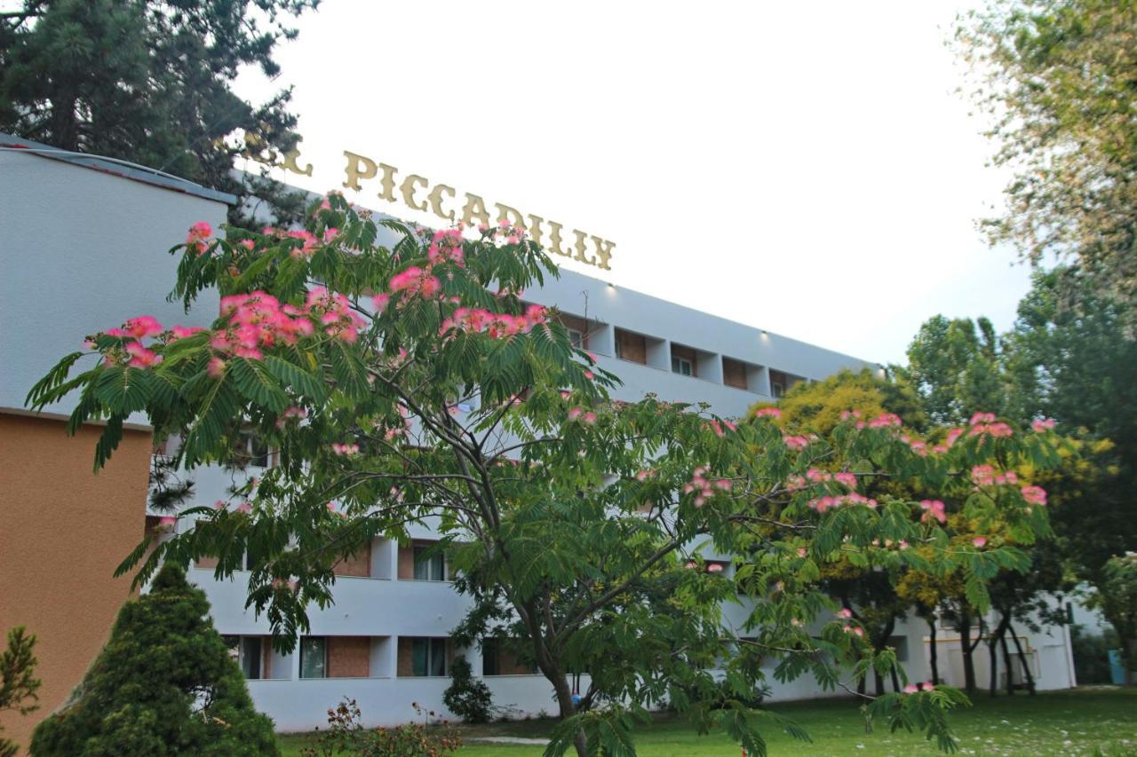 Hotel Piccadilly Mamaia Εξωτερικό φωτογραφία