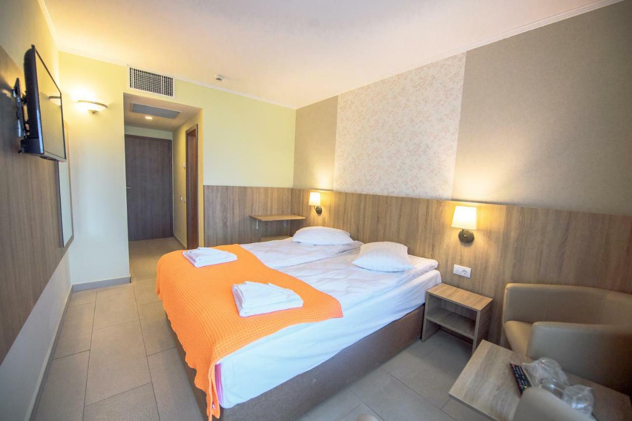 Hotel Piccadilly Mamaia Εξωτερικό φωτογραφία