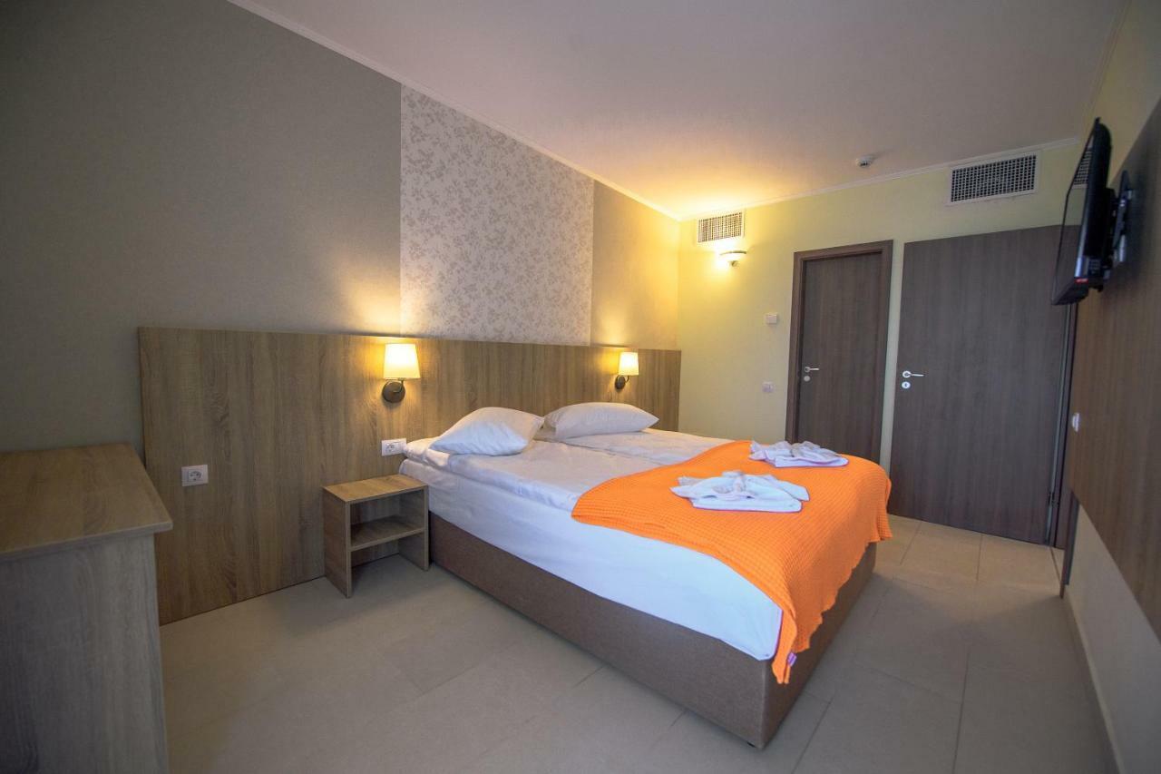 Hotel Piccadilly Mamaia Εξωτερικό φωτογραφία