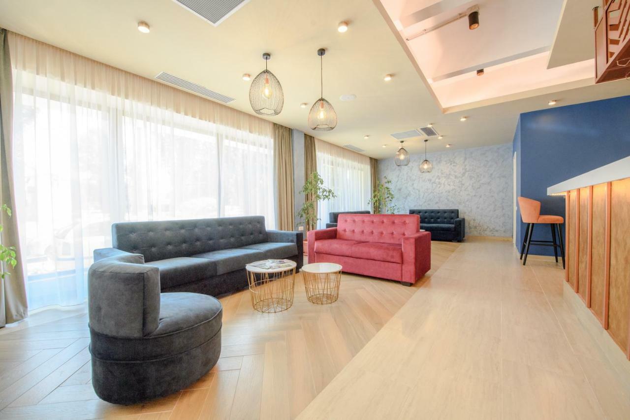 Hotel Piccadilly Mamaia Εξωτερικό φωτογραφία