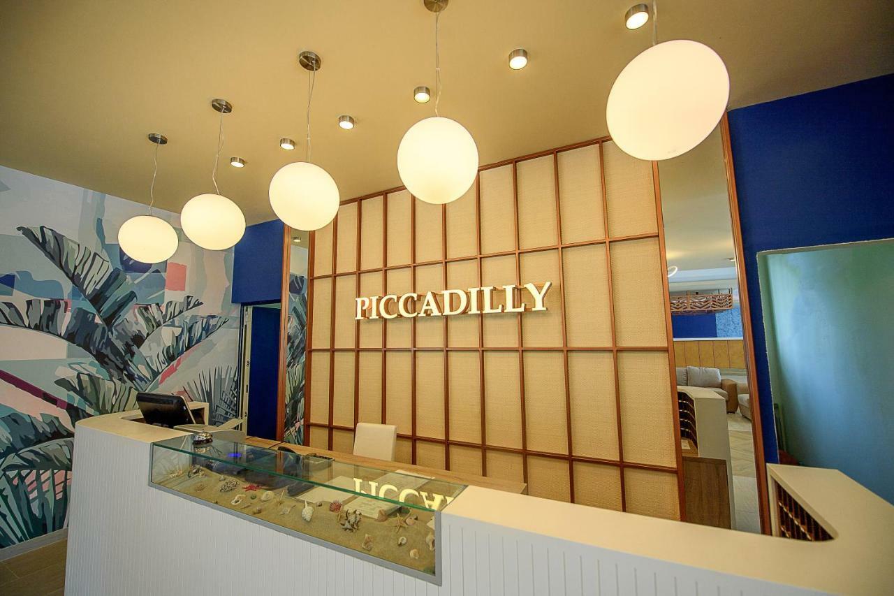 Hotel Piccadilly Mamaia Εξωτερικό φωτογραφία